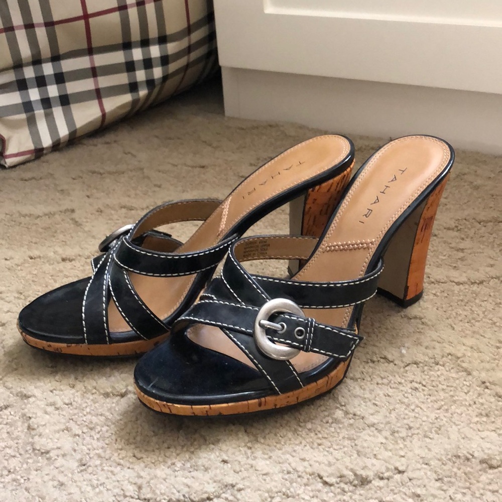 Tahari ‘Doreen’ size 6 1/2